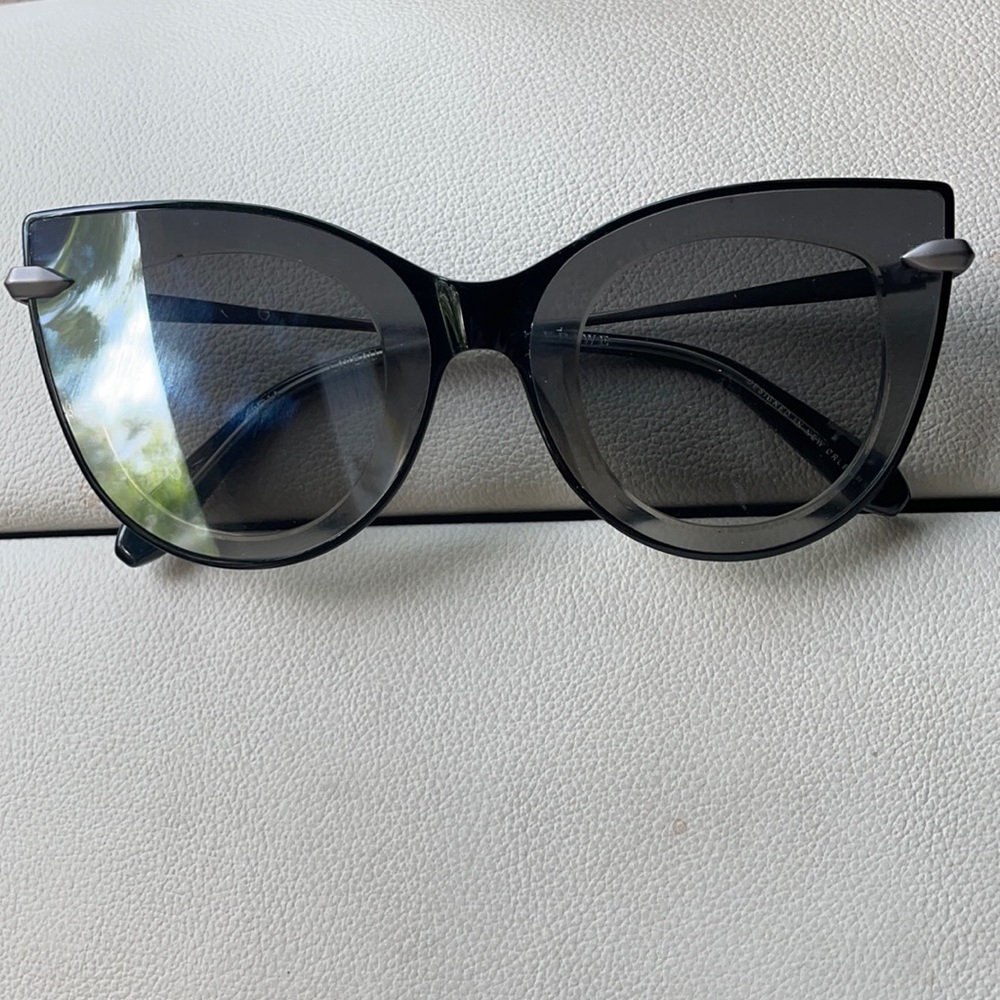 Excellent Condition Krewe Sunglasses
